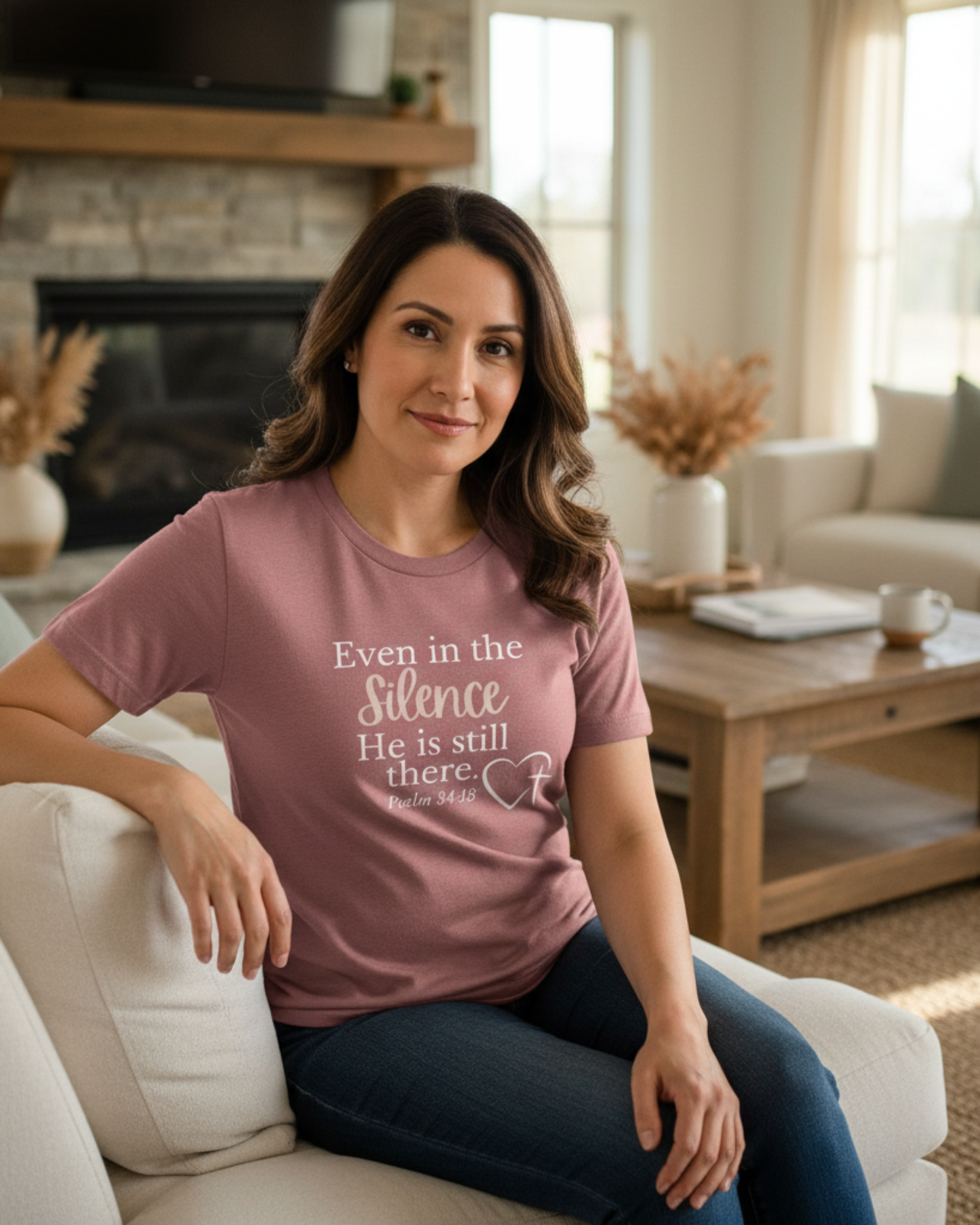Even in the Silence He is Still There Psalm 34:18 Women's Relaxed T-Shirt